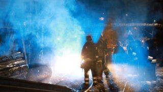 Новини України - У Запоріжжі після удару БПЛА горить підприємство