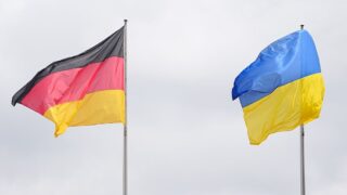 Новини світу - Уряд Німеччинисхвалив €8,3 млрд допомоги Україні