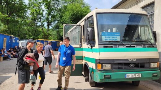 Новини України - З прифронтових громад Дніпропетровщини евакуювали понад 50 людей