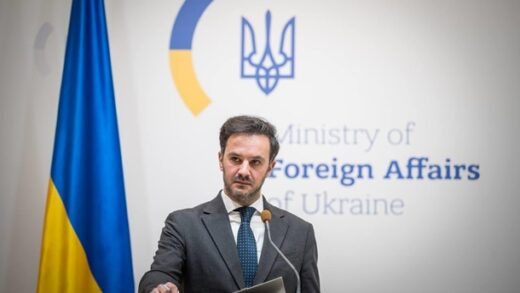 Новини України - Зеленського запросили на три саміти - МЗС