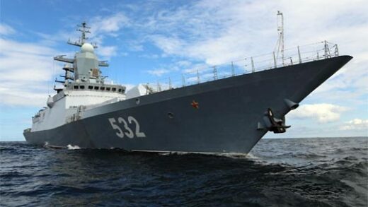 Новини світу - ЗМІ розповіли як російський корвет пройшов через Ла-Манш