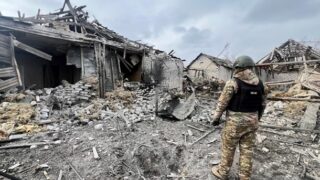 Новини України - ЗСУ: Росіяни намагаються оточити Костянтинівку