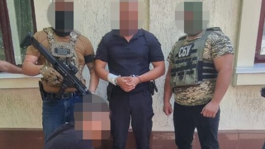 Новини України - Батько й син-поліціянти організували схему для ухилянтів на Одещині