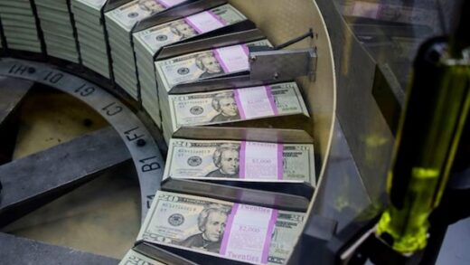 Новини України - Чому резерви України знову почали зростати