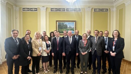 Новини України - До України прибула делегація послів ОБСЄ вперше за вісім років