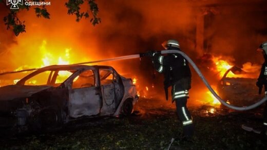 Новини України - Дрони з різних напрямків: в Одесі пролунали вибухи