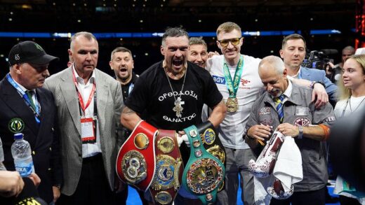 Новини спорту - Джонні Нельсон оцінив шанси Усика проти Алі та Тайсона