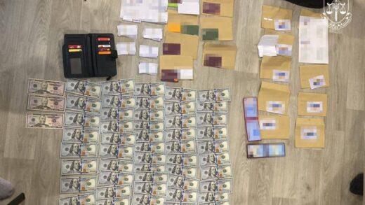 Новини України - Фіктивне бронюванння та розкрадання бюджету: в Одесі затримали посадовців