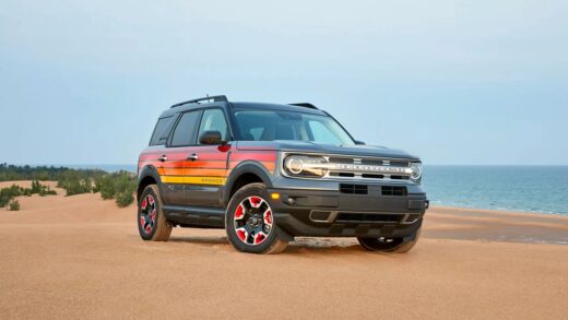Авто новини - Ford відкликає понад 694 тисячі кросоверів через ризик займання пального