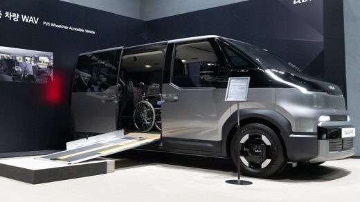 Авто новини - Kia розкрила деталі модульної електровантажівки PV5