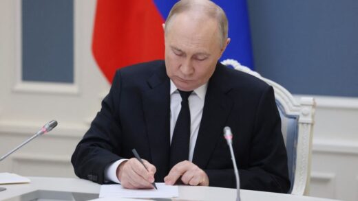 Новини світу - Путін офіційно дозволив найманців в російській армії