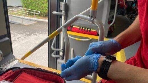 Новини України - Росіяни вдарили по автобусу з цивільними на Сумщині