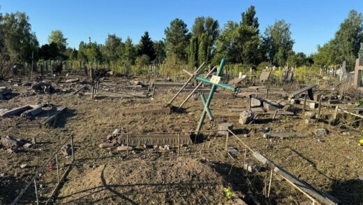 Новини України - Росіяни вдарили по кладовищу у Черкасах