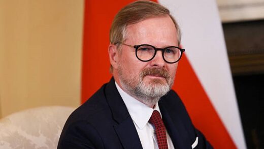 Новини світу - Швеція готова фінансувати зброю США для України
