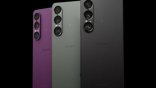 Технології - Sony тимчасово зупинила продажі флагманського смартфона Xperia