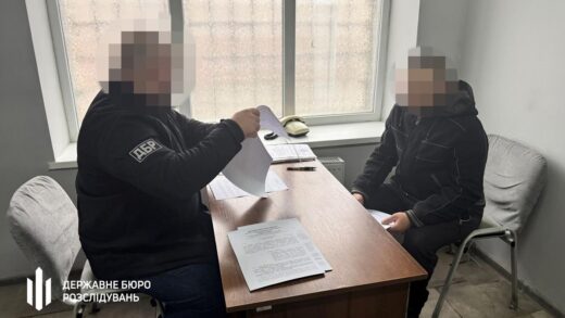 Новини України - Суд покарав військового, який викрав БТР і поїхав на ньому додому