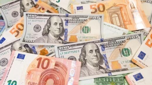 Новини світу - Торгівельна угода зі США обвалила курс євро