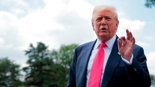 Новини світу - Трамп: БРІКС почав швидко "згасати" після моїх погроз