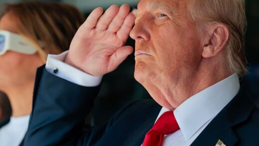 Новини України - Трамп готує для України наступальну зброю - ЗМІ