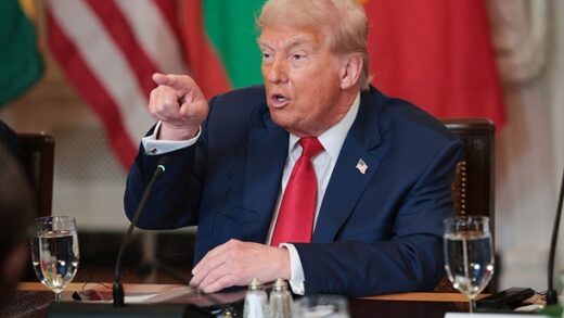 Новини України - Трамп вперше особисто відправить зброю Києву - ЗМІ