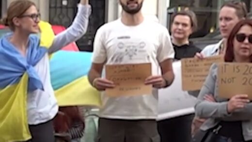 Новини України - У Брюсселі українці виявили солідарність із протестами в Україні