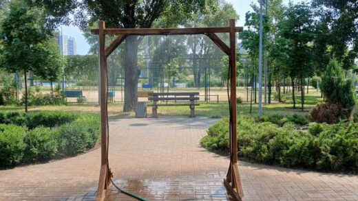 Новини Києва - У Києві запрацювали рамки-розпилювачі води