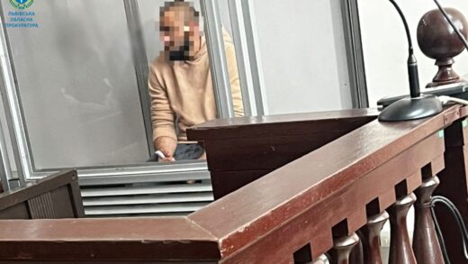 Новини України - У Львові арештували чоловіка, який порізав дівчинку ножицями