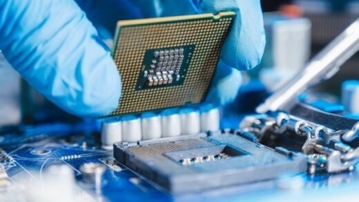 Новини світу - У Нідерландах росіянина засудили за передачу РФ технологій виробництва мікрочіпів