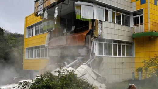 Новини світу - У РФ потужні землетруси і цунамі