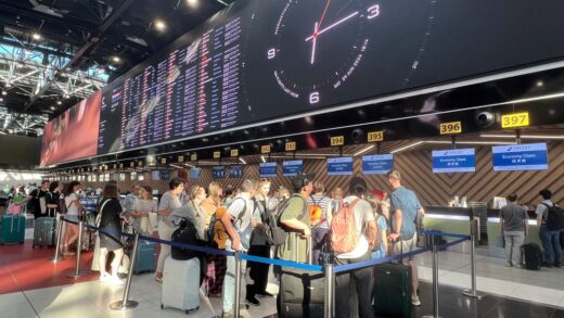 Новини світу - В аеропортах РФ виник колапс через атаку дронів
