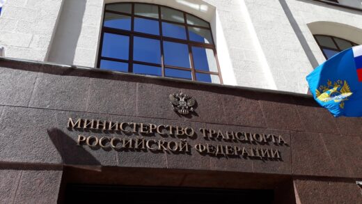 Новини світу - В будівлі Мінтрансу РФ раптово помер чиновник
