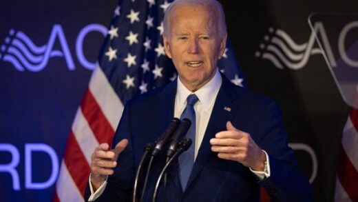 Новини світу - Байден спрогнозував "темні часи" у США за часів Трампа