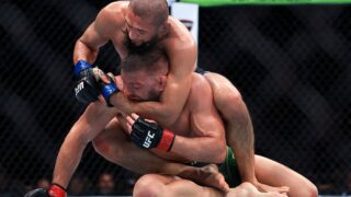 Новини спорту - Чімаєв здолав Дю Плессі та здобув титул UFC