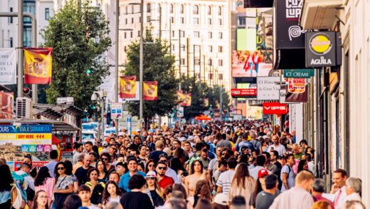 Новини світу - Чисельність населення Іспанії сягнула нового історичного максимуму