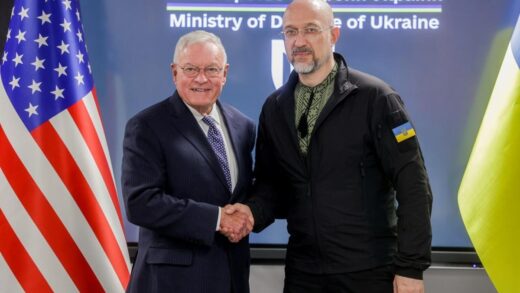 Новини України - Дронова угода зі США: Келлог отримав документи
