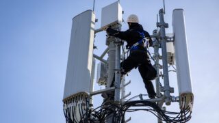 Новини України - Федоров анонсував покращення мобільного зв’язку