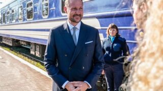 Новини культури - Кронпринц Норвегії відреагував на гучні звинувачення проти пасинка