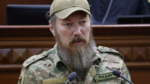 Новини України - "Мадяр" порадив Сіярто "запхати в дупу" запроваджені санкції