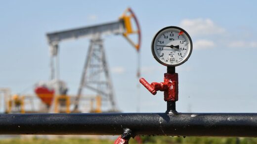Новини бізнесу - Нафта дешевшає перед самітом на Алясці