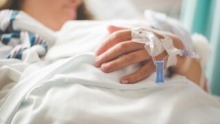 Новини України - Отруєння у таборі на Львівщині: зросла кількість потерпілих