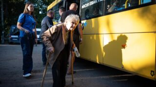 Без категорії - Переселенці: куди везуть примусово евакуйованих