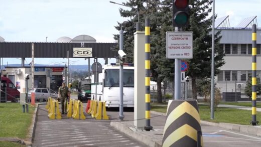 Новини світу - Польща видворила 15 "небезпечних" українців