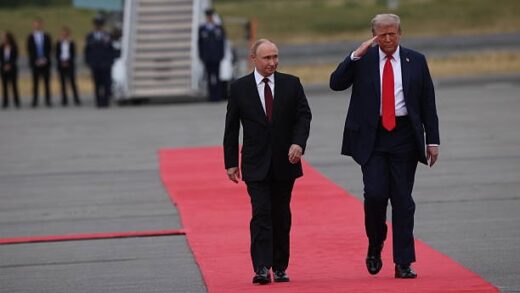 Новини світу - Прийом Путіна на Алясці: Трамп винагородив вигнанця - Sky News