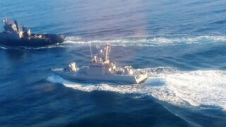 Новини світу - РФ вийшла з арбітражу щодо захоплення кораблів у Керченській протоці