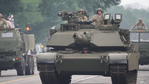 Новини світу - Солдат США передавав РФ інформацію про танки в обмін на громадянство