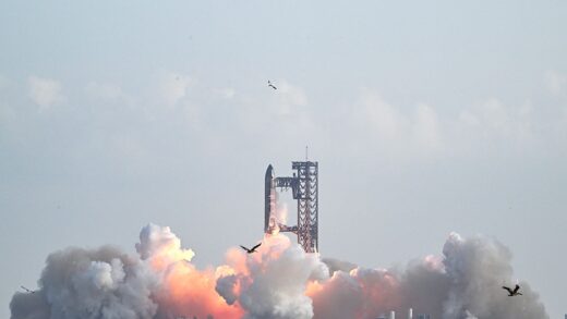 Технології - SpaceX здійснила рекордний запуск Falcon 9
