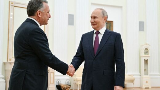 Новини світу - США запровадять вторинні санкції проти Росії - ЗМІ