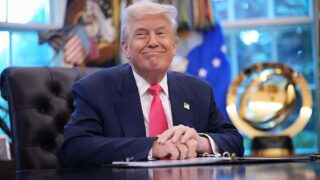 Новини світу - Суд Нью-Йорка скасував Трампу штраф на понад 500 млн доларів