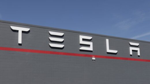 Новини бізнесу - Tesla планує постачати електроенергію британцям