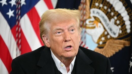 Новини світу - Трамп незадоволений вимогами Зеленського - ЗМІ